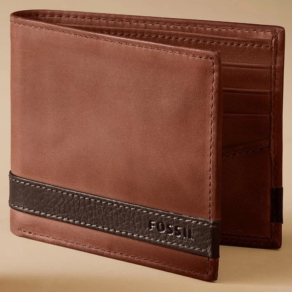 Men Brown Quinn Leather Bifold with Flip ID Wallet (Model: ML3644200)
